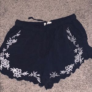 Soft cute shorts with white lace